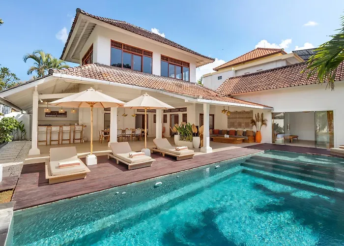 Villa Lisabella By Villa Finder